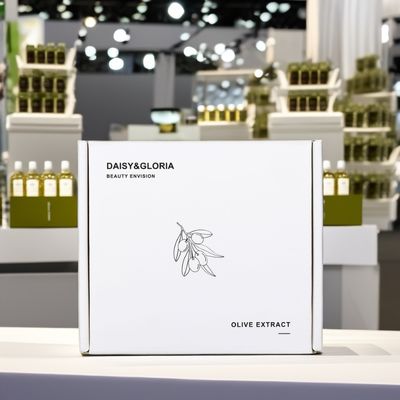 Квадратный персональный логотип Магнитное складное подарочное ящик плоская упаковка жесткий картон покрытый фольгой белая бумага складная косметическая упаковка